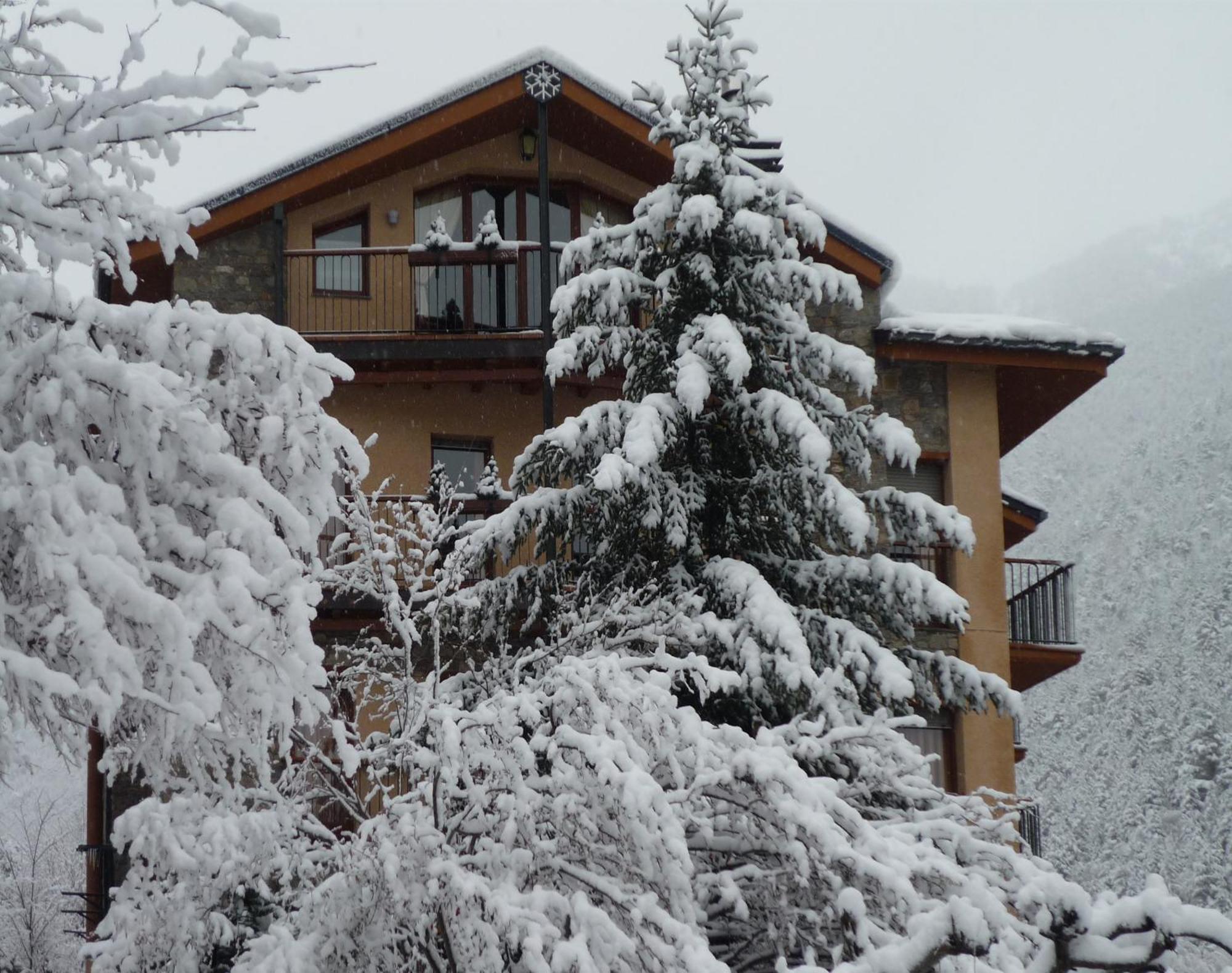 Apartaments La Neu Ordino Eksteriør bilde